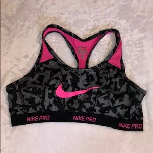 Nike Pro sports bra